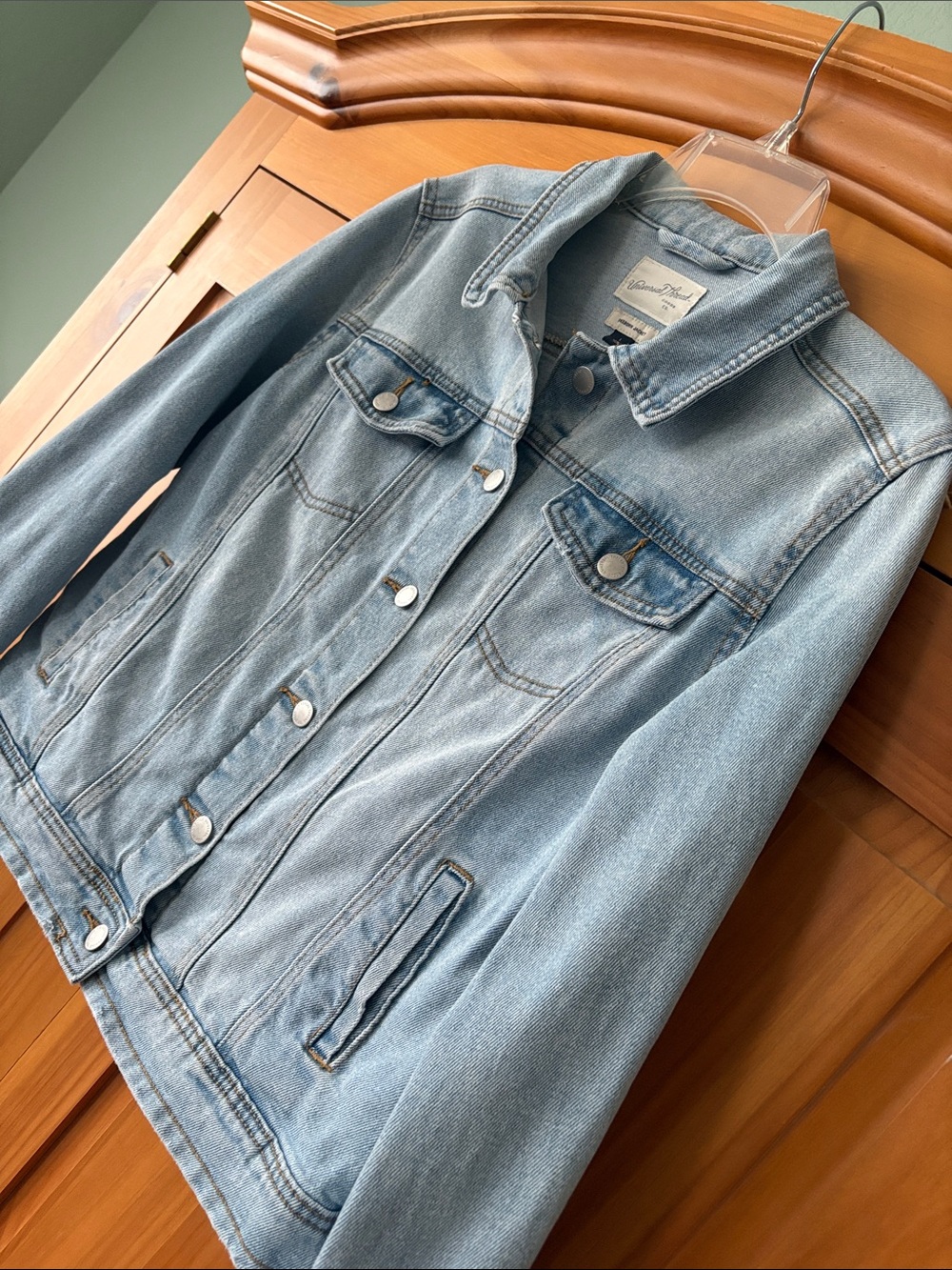 Universal Thread Freeborn Jean Jacket - Picture 5 of 13